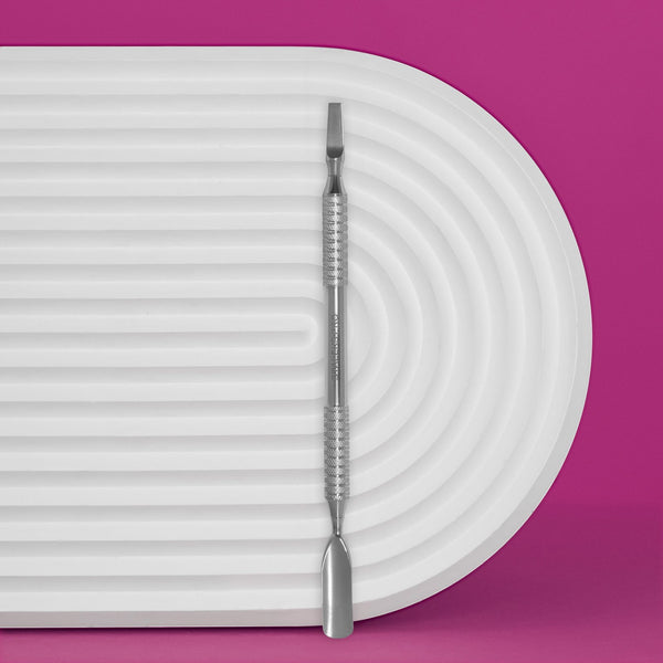 Manicure pusher EXPERT 30 TYPE 5 (rounded wide pusher and straight blade)