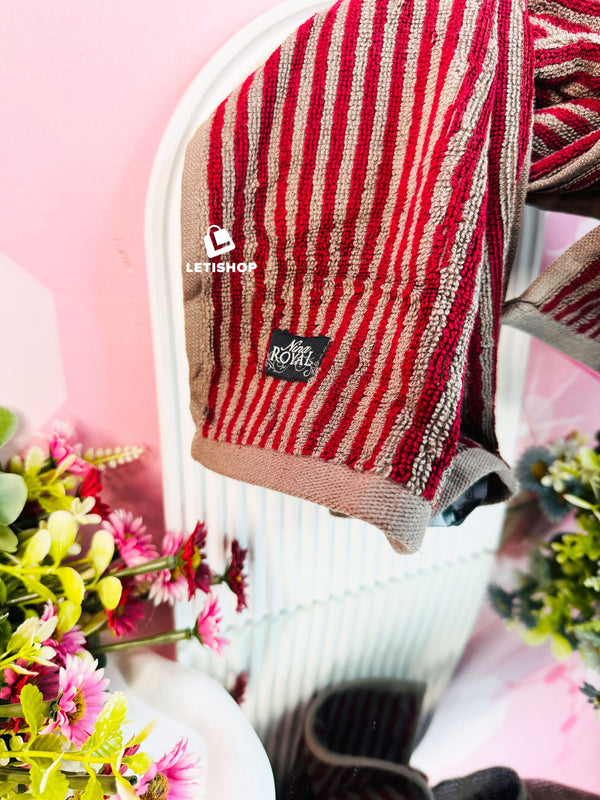 Nina Royel Pillow Towel