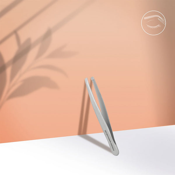 Eyebrow tweezers BEAUTY & CARE 10 TYPE 1 (wide straight)